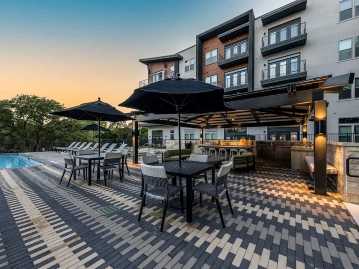 Luxurious New Unit 1Bd1Ba Pool, Golf Sim Apartment Austin Ngoại thất bức ảnh